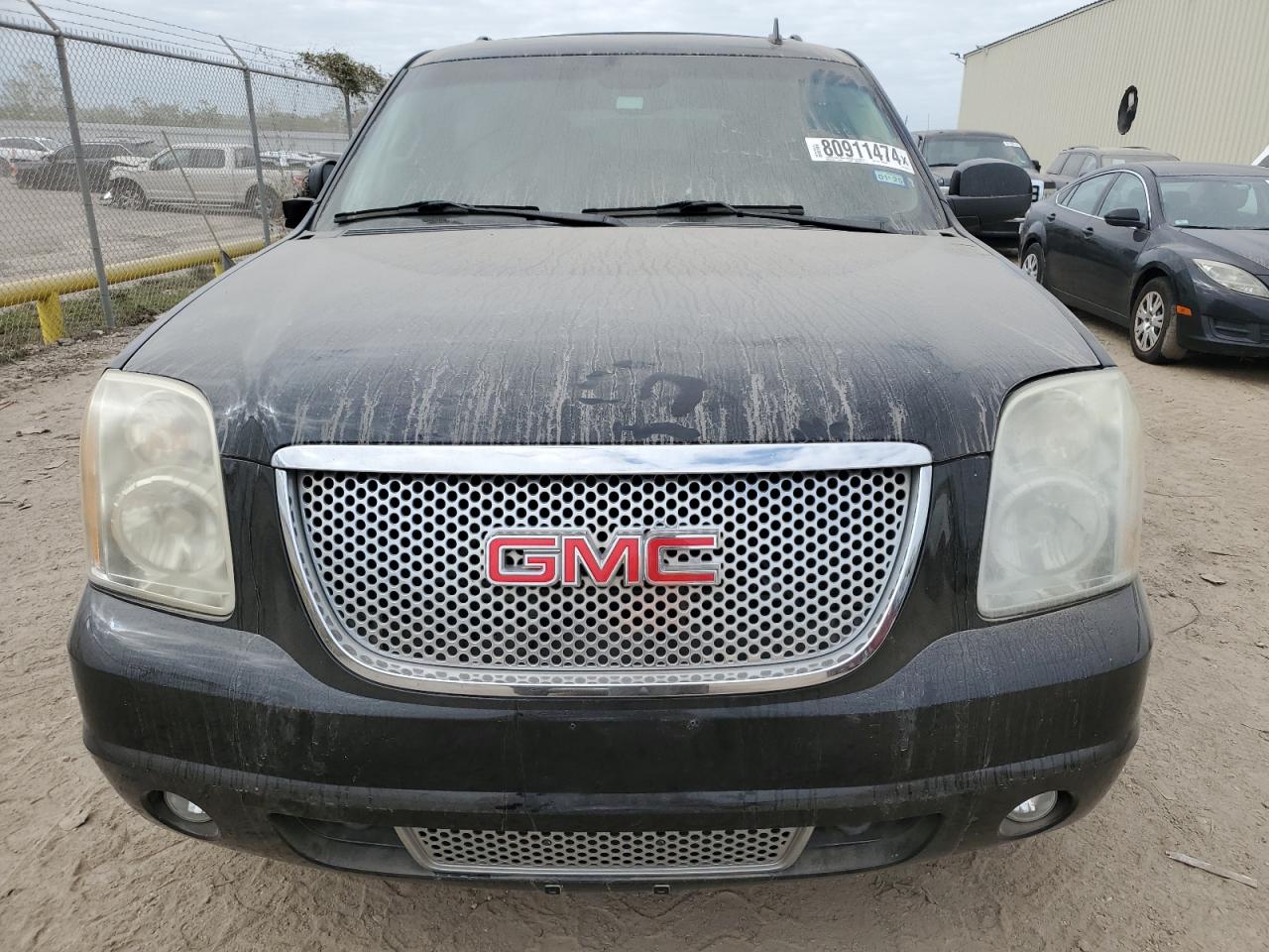 2012 GMC Yukon - Image 5