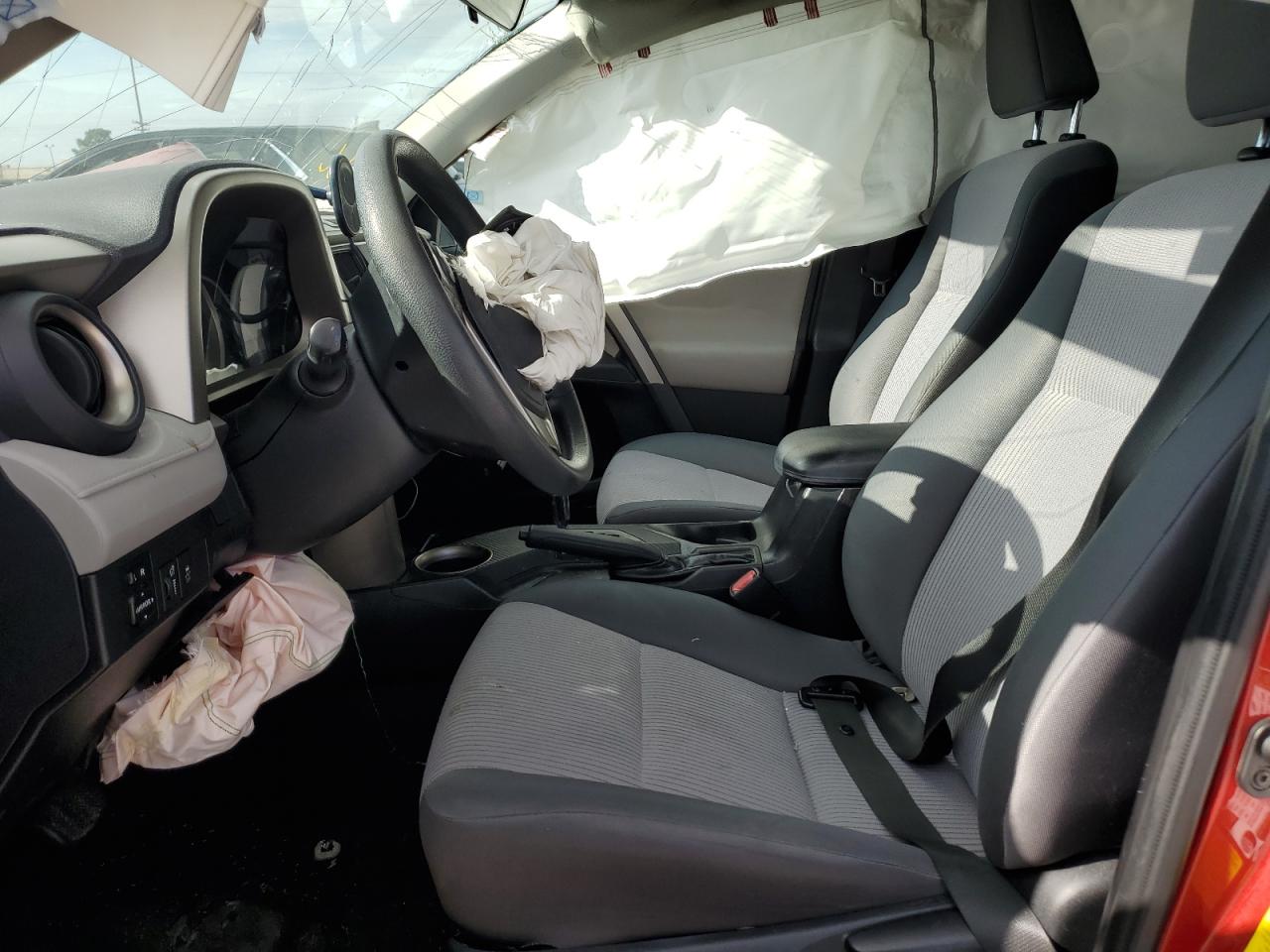2014 Toyota RAV 4 - Image 7