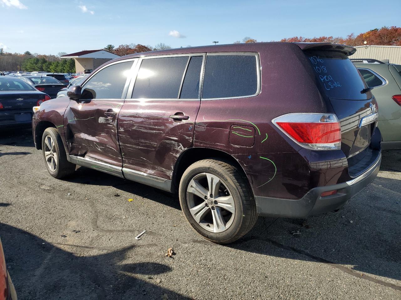 VIN 5TDBK3EHXDS278653 2013 TOYOTA HIGHLANDER no.2