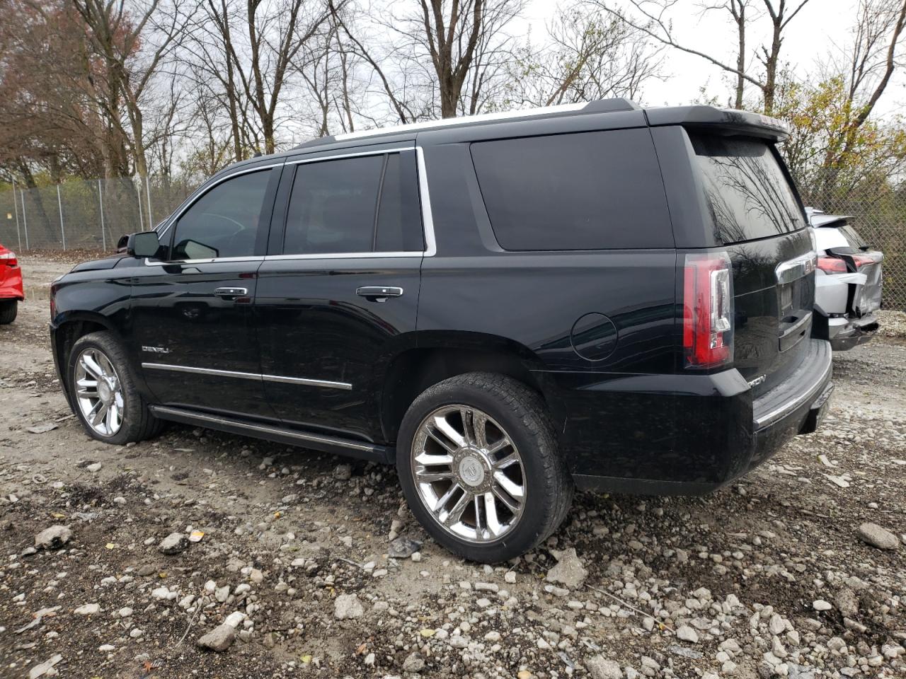 2018 GMC Yukon - Image 2