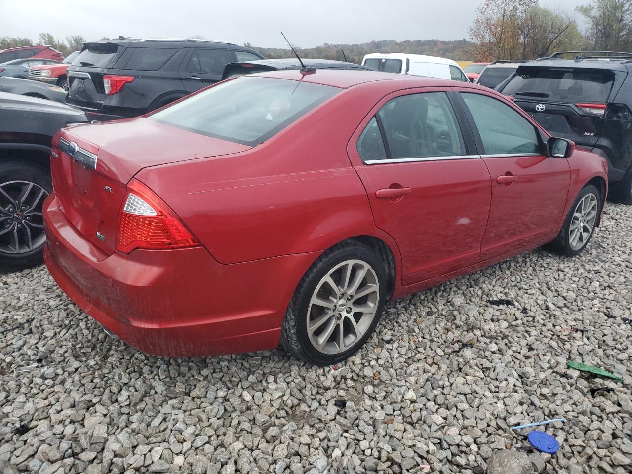 2010 Ford Fusion - Image 3