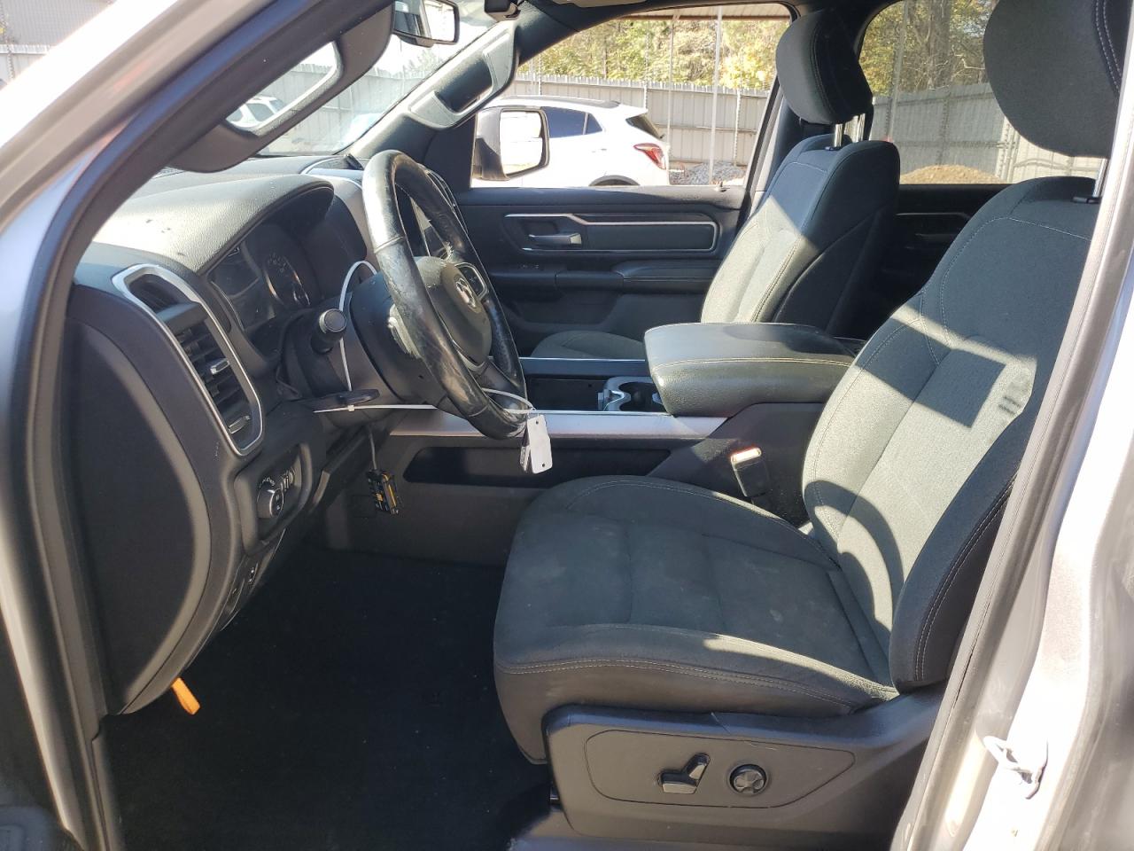 2019 RAM 1500 - Image 7