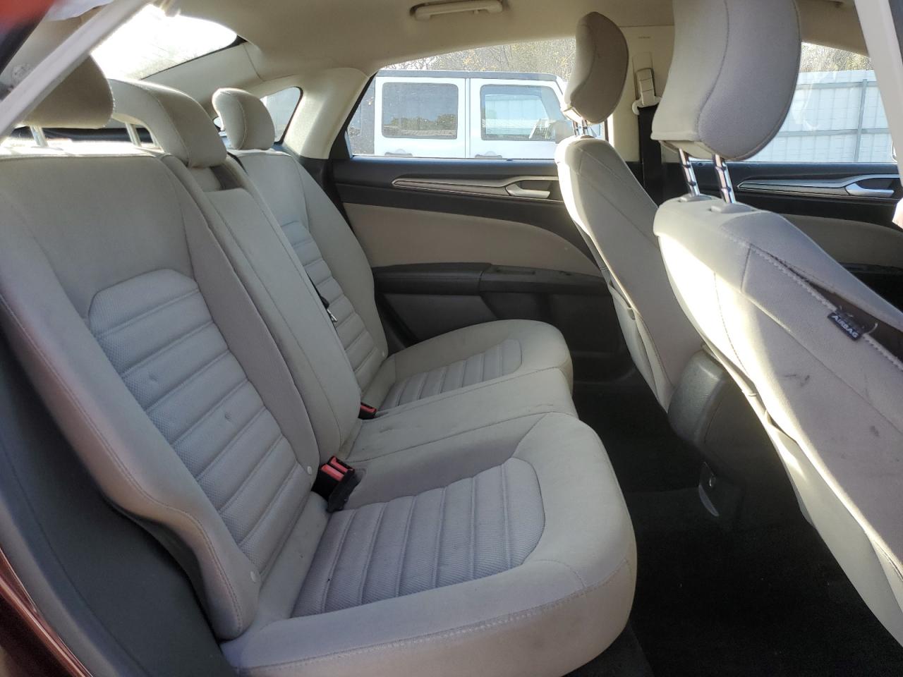 2017 Ford Fusion - Image 10