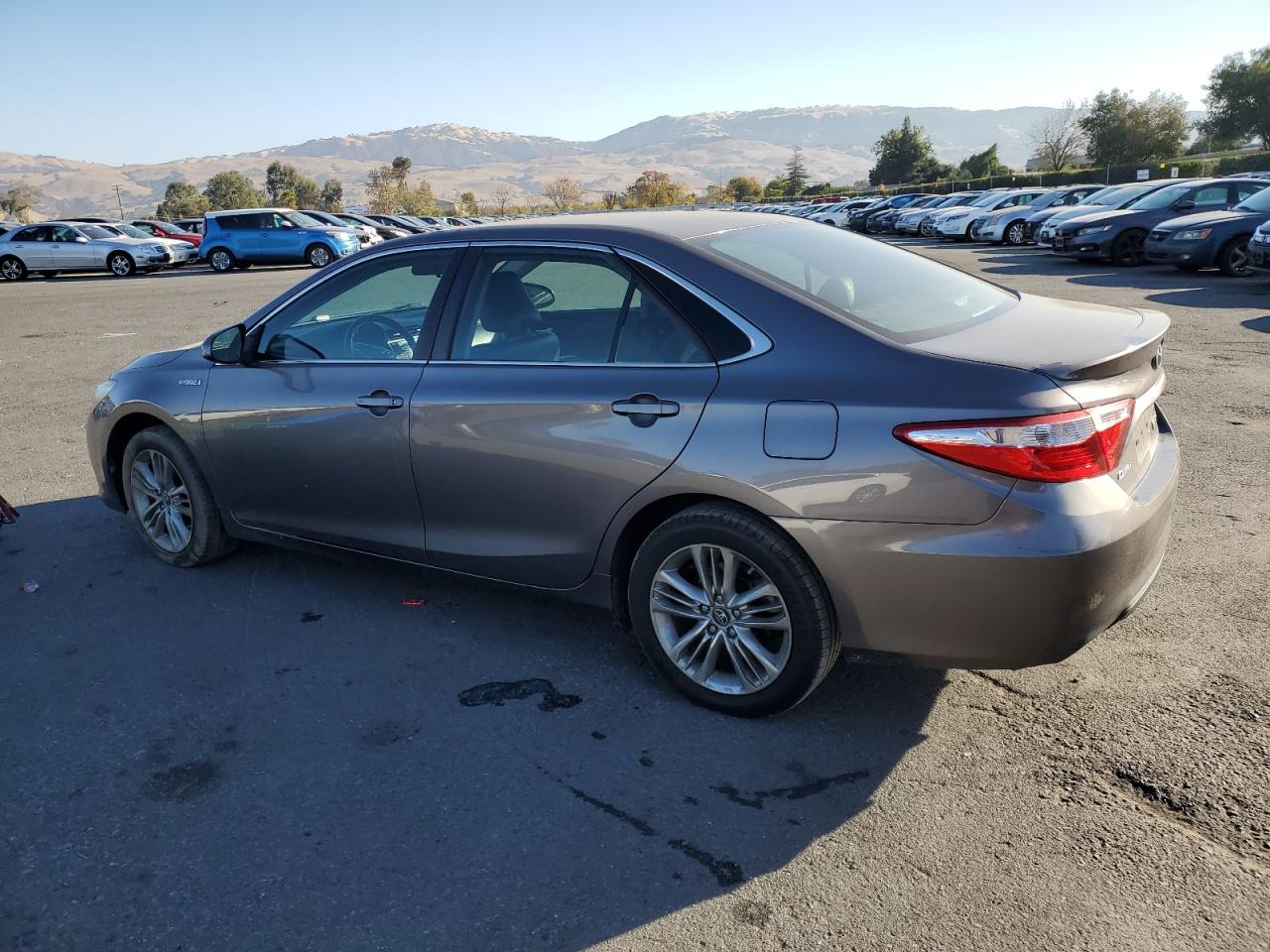 2016 Toyota Camry - Image 2