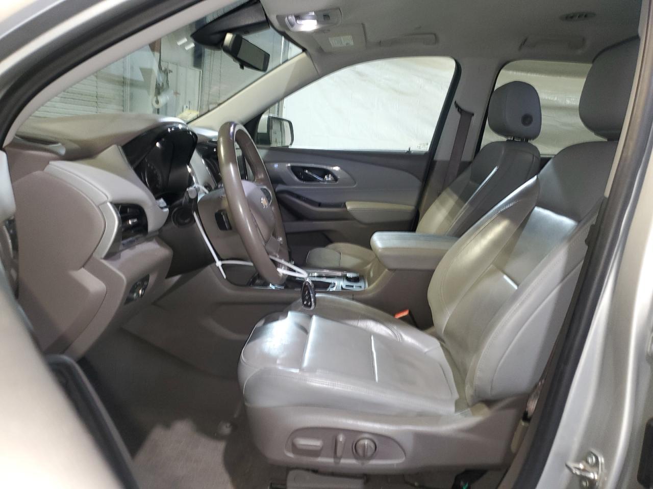 2021 Chevrolet Traverse - Image 7