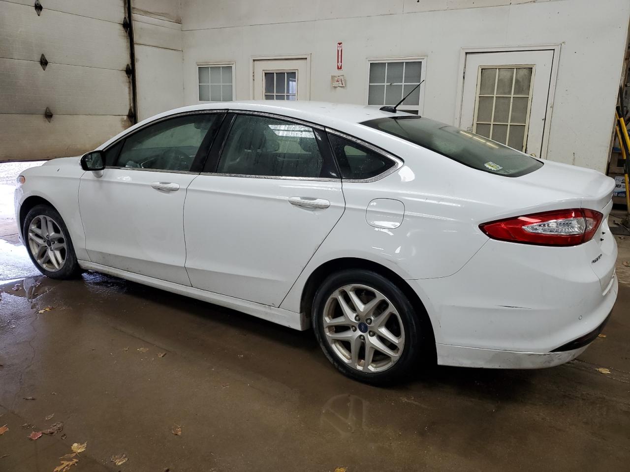 2014 Ford Fusion - Image 2