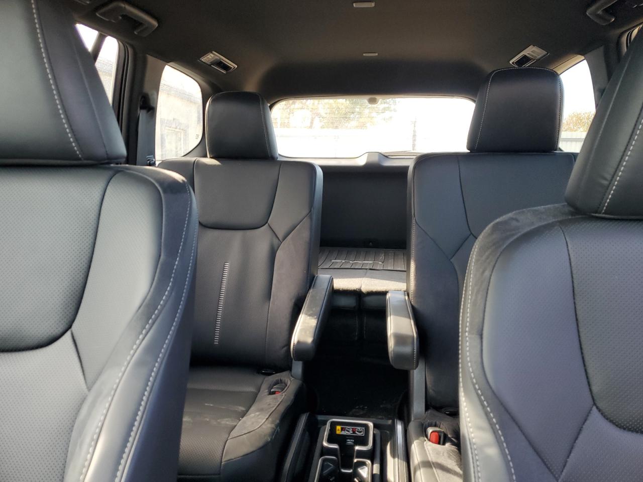 2024 Lexus Tx 550H+ Luxury VIN: 5TDACAC60RS000365 Lot: 79762074