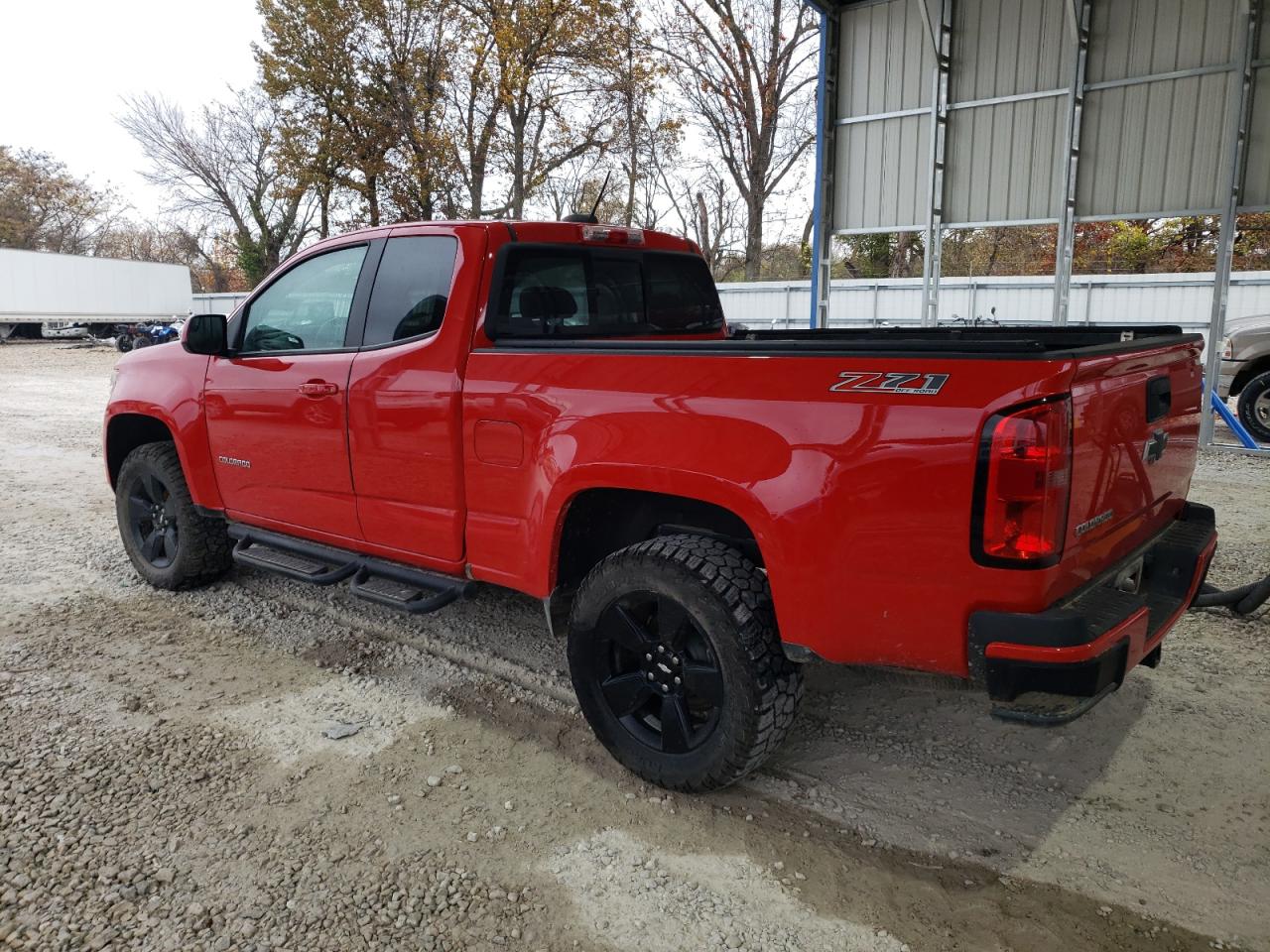 2016 Chevrolet Colorado - Image 2