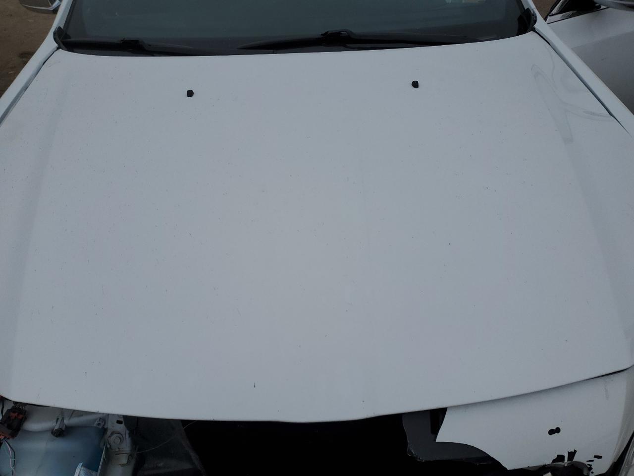 2014 Chrysler 300 - Image 11