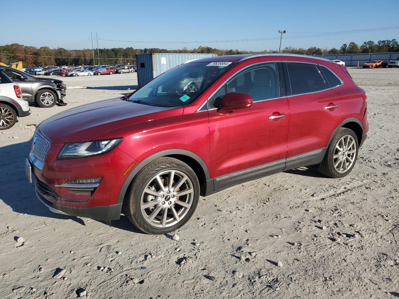 VIN 5LMCJ3C9XKUL38385 2019 LINCOLN MKC no.1