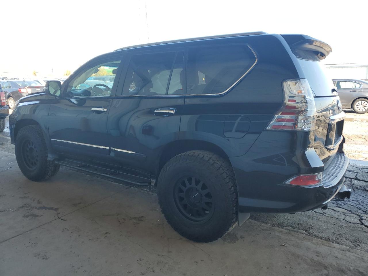 2018 Lexus GX - Image 2
