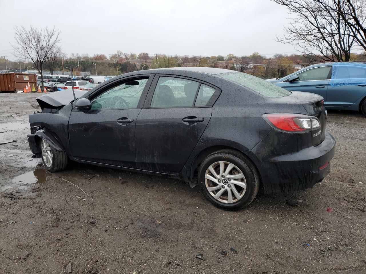 2013 Mazda 3 - Image 2