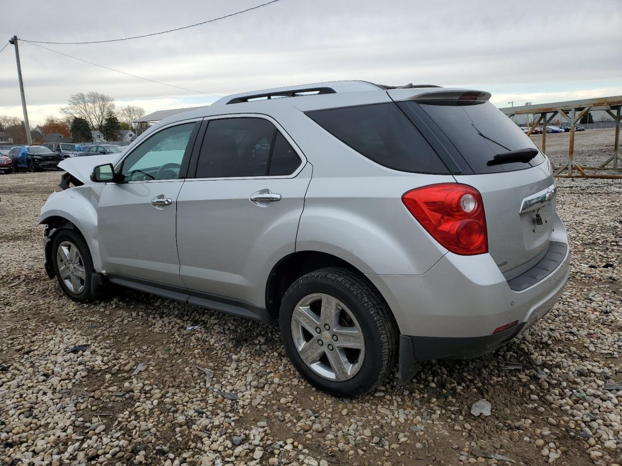 2011 Chevrolet Equinox - Image 2