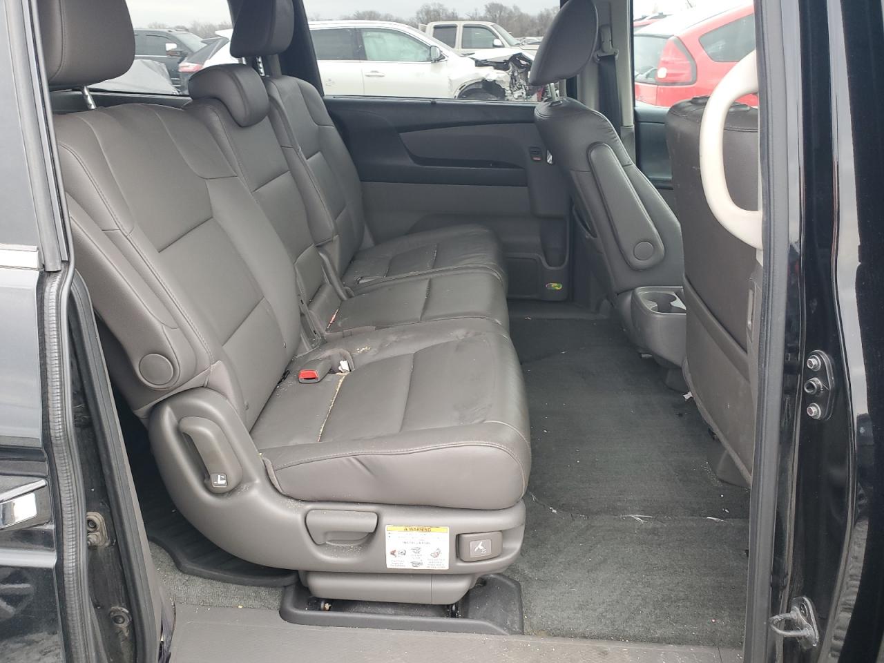 2016 Honda Odyssey - Image 11