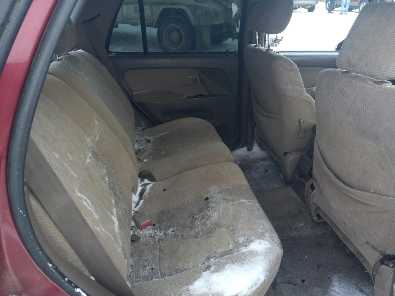 2000 Toyota 4Runner - Image 10