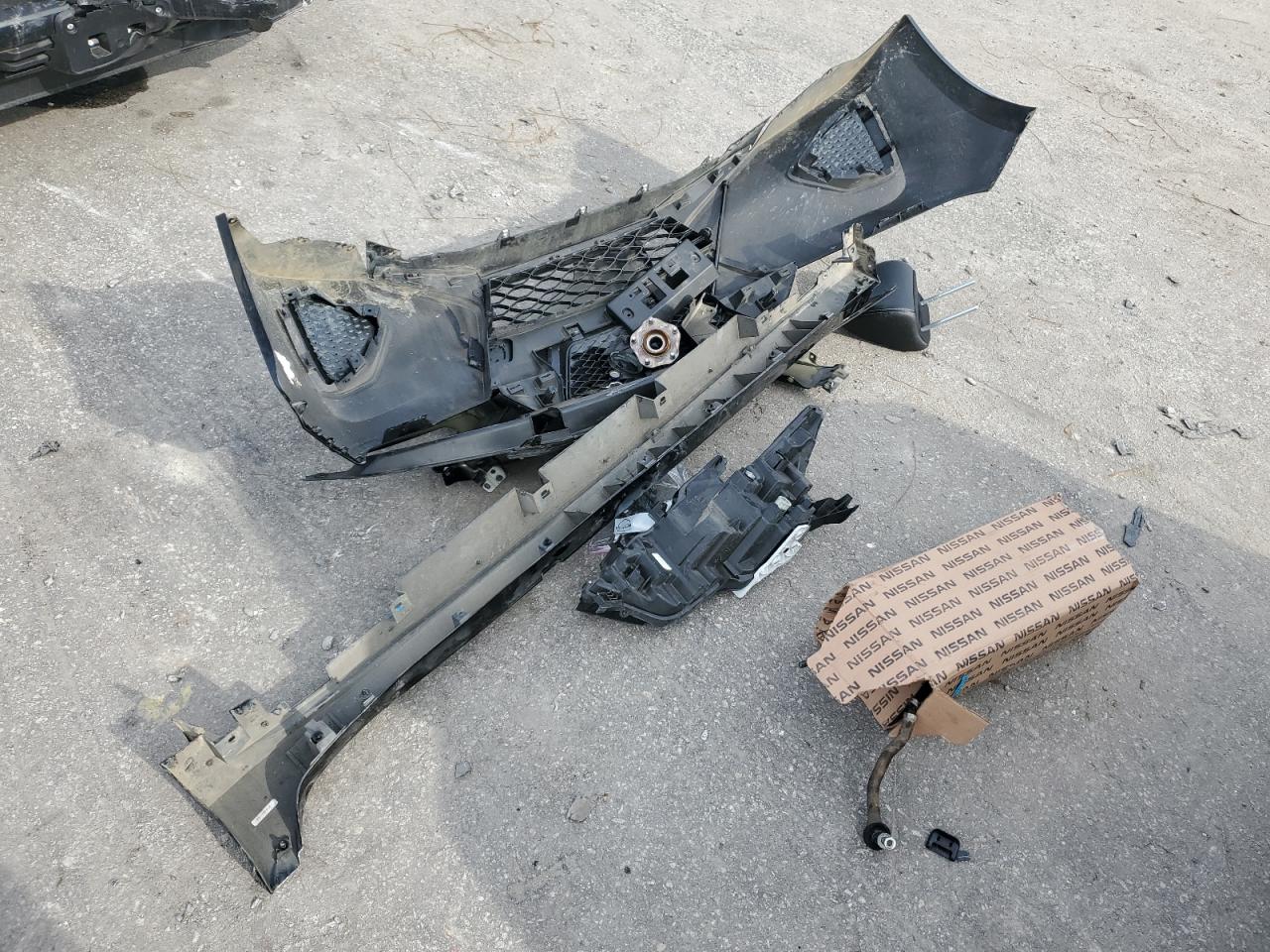 2021 Nissan Maxima - Image 14