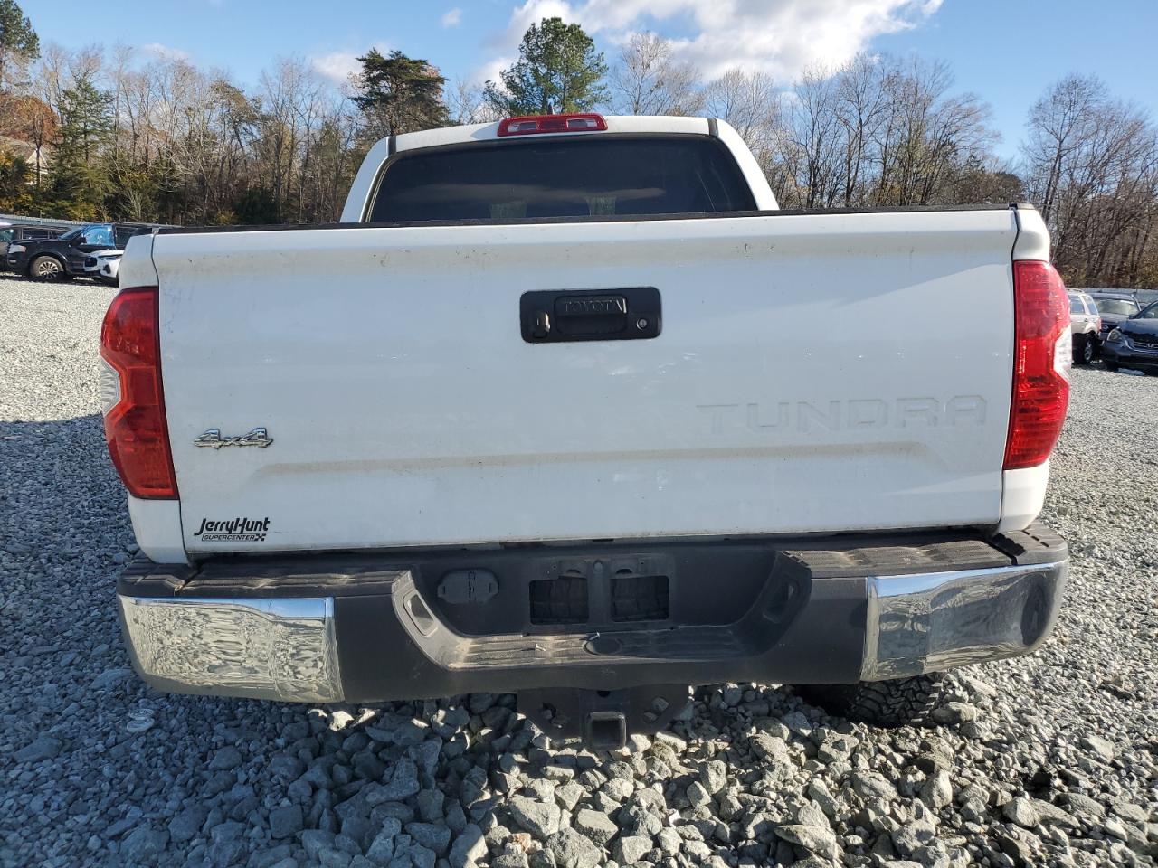 2021 Toyota Tundra - Image 6