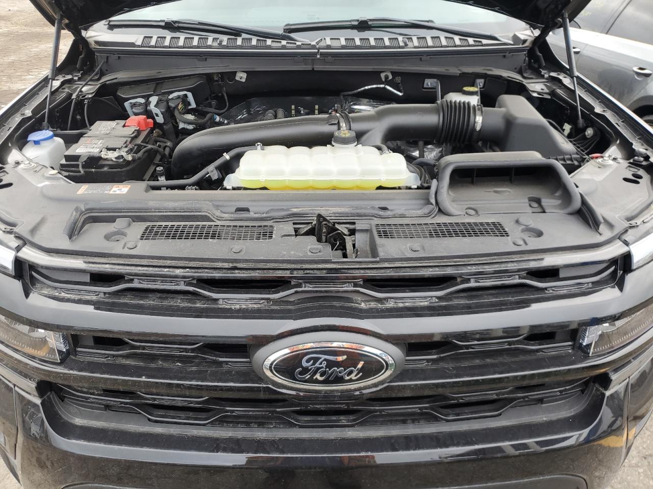 2023 Ford Expedition - Image 12
