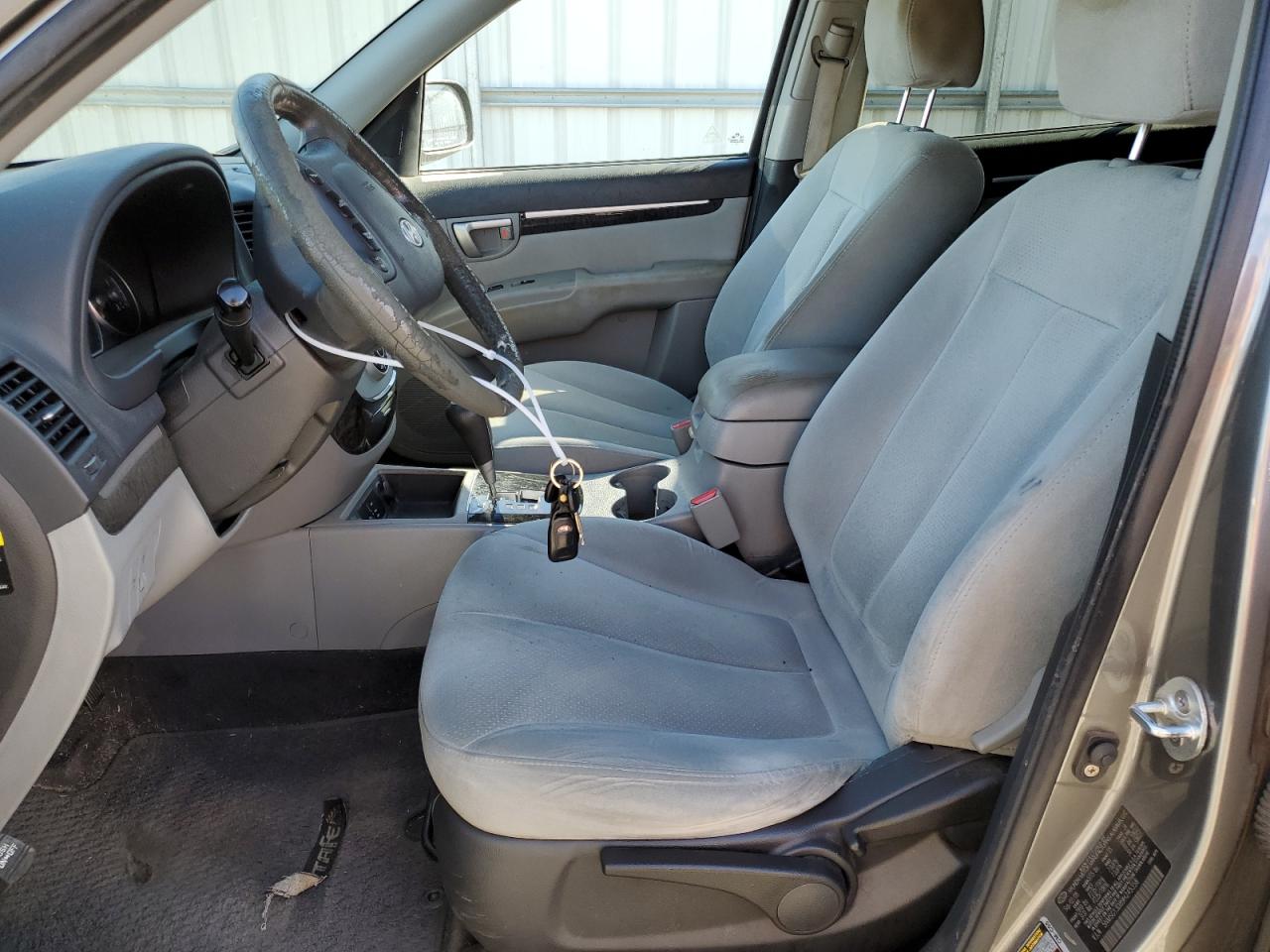 2009 Hyundai Santa Fe - Image 7