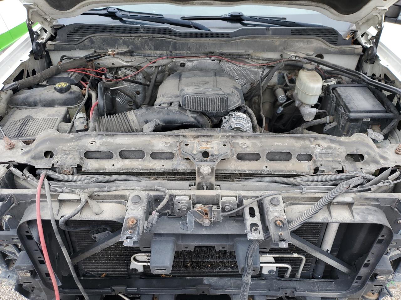 2015 Chevrolet Silverado - Image 11