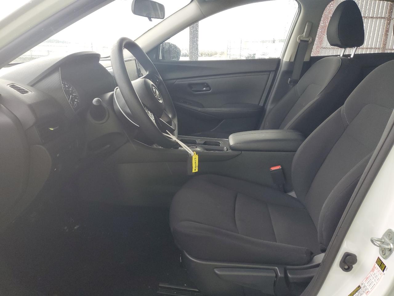 2024 Nissan Sentra - Image 7