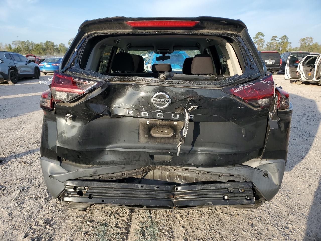 2021 Nissan Rogue - Image 6