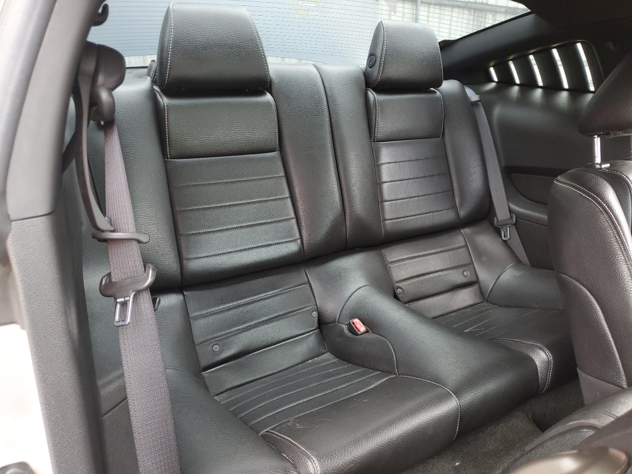2012 Ford Mustang - Image 10