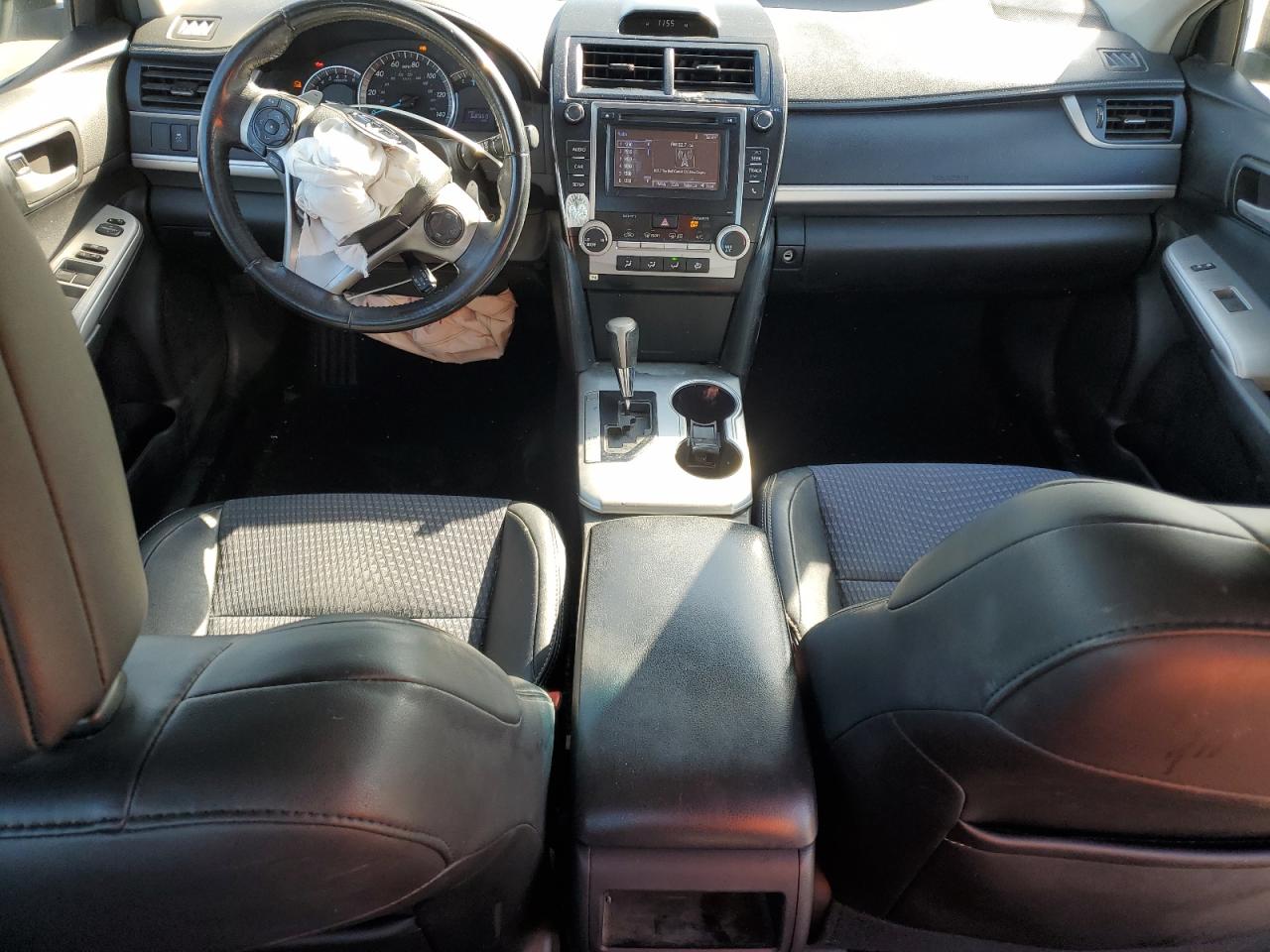 2014 Toyota Camry - Image 8