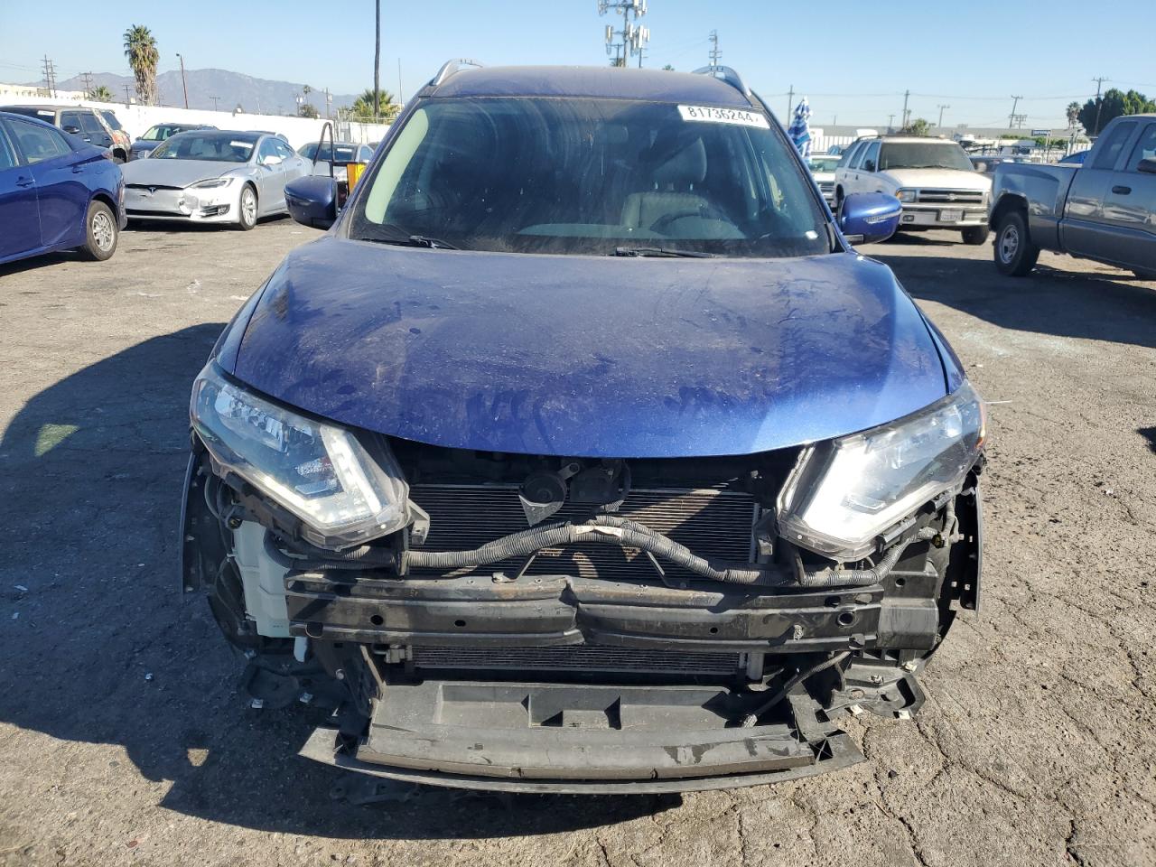 2017 Nissan Rogue - Image 5
