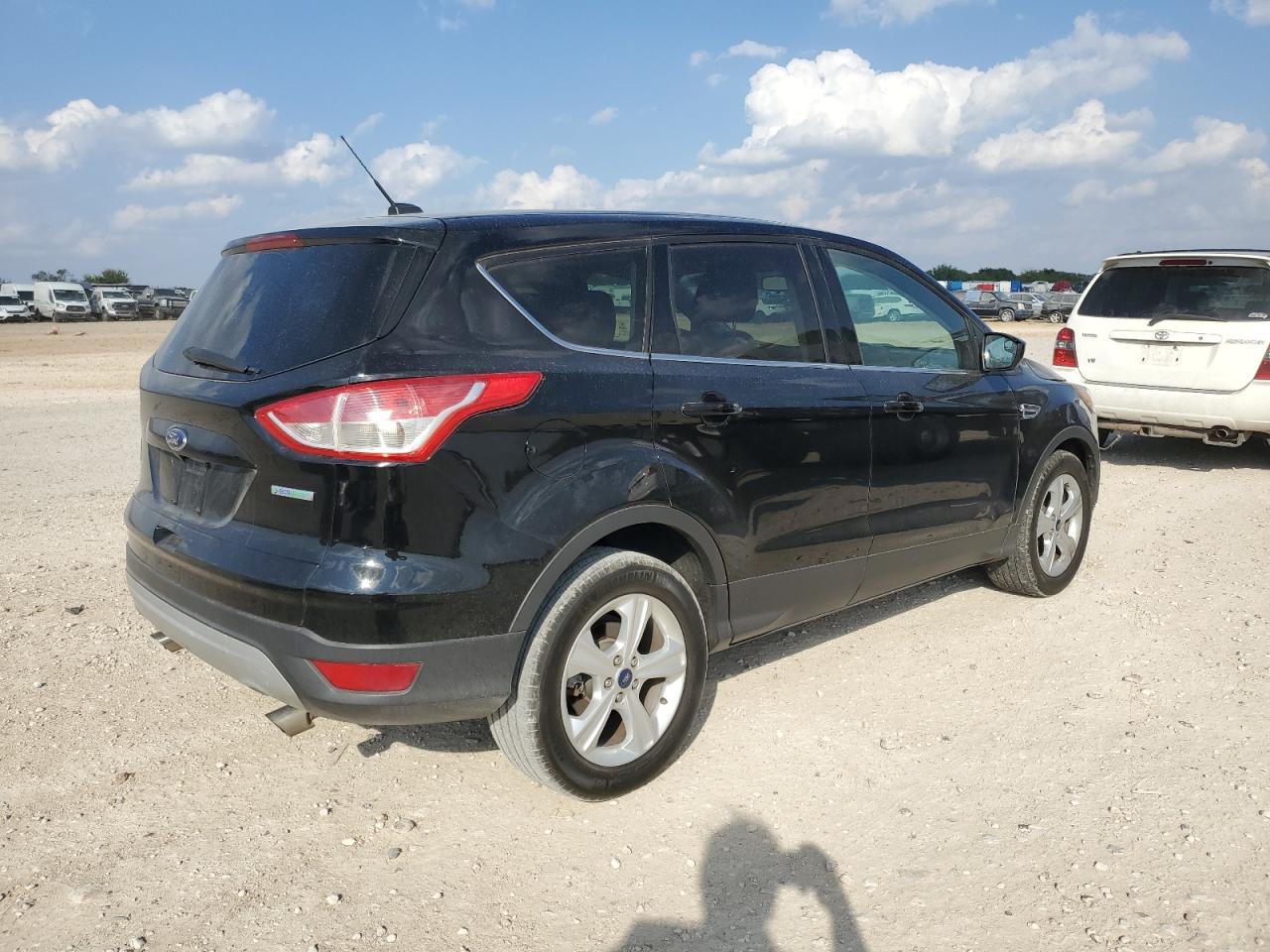 2016 Ford Escape - Image 3