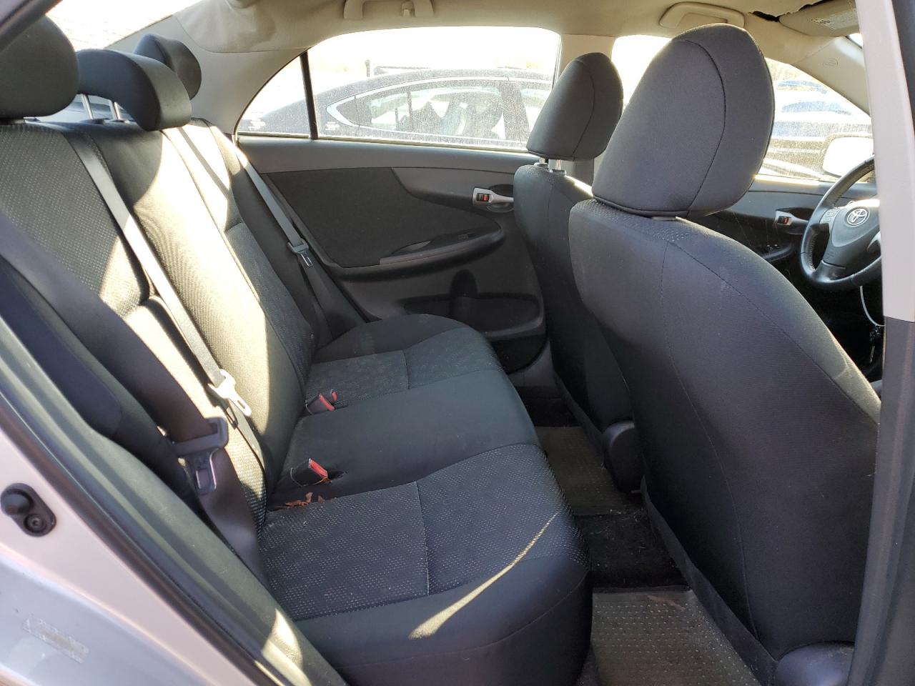 2009 Toyota Corolla - Image 10