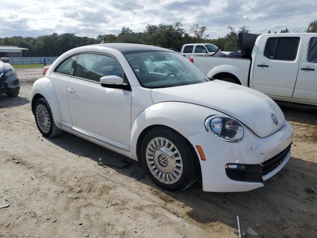  VOLKSWAGEN BEETLE 2013 Белый