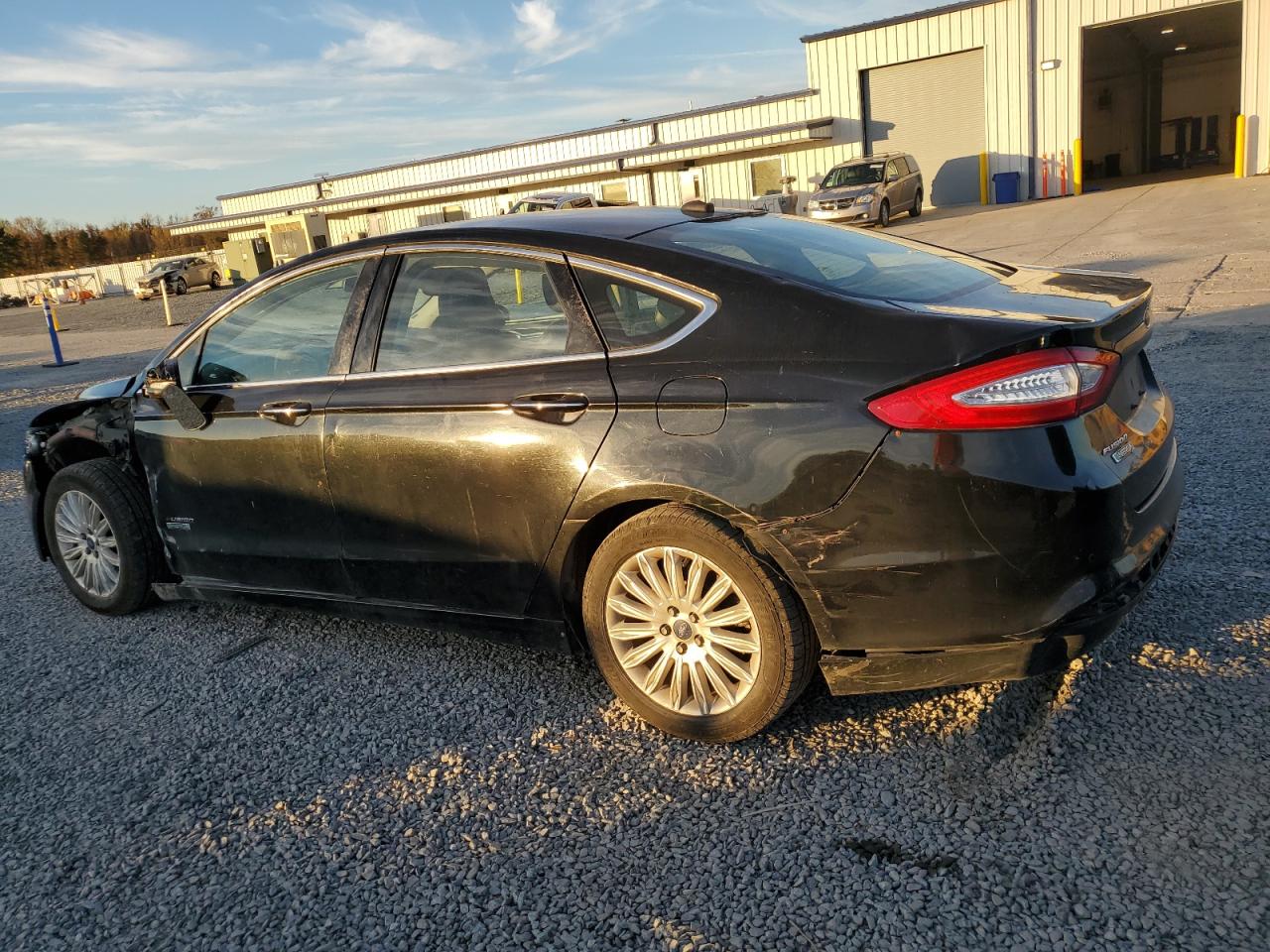 VIN 3FA6P0PU3FR307661 2015 FORD FUSION no.2