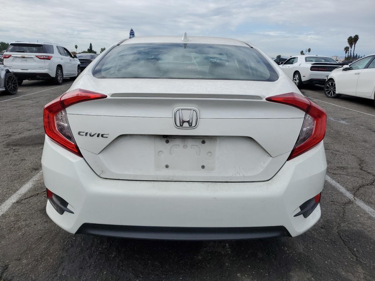 2018 Honda Civic - Image 6