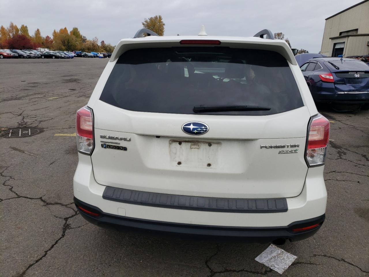 2017 Subaru Forester - Image 6
