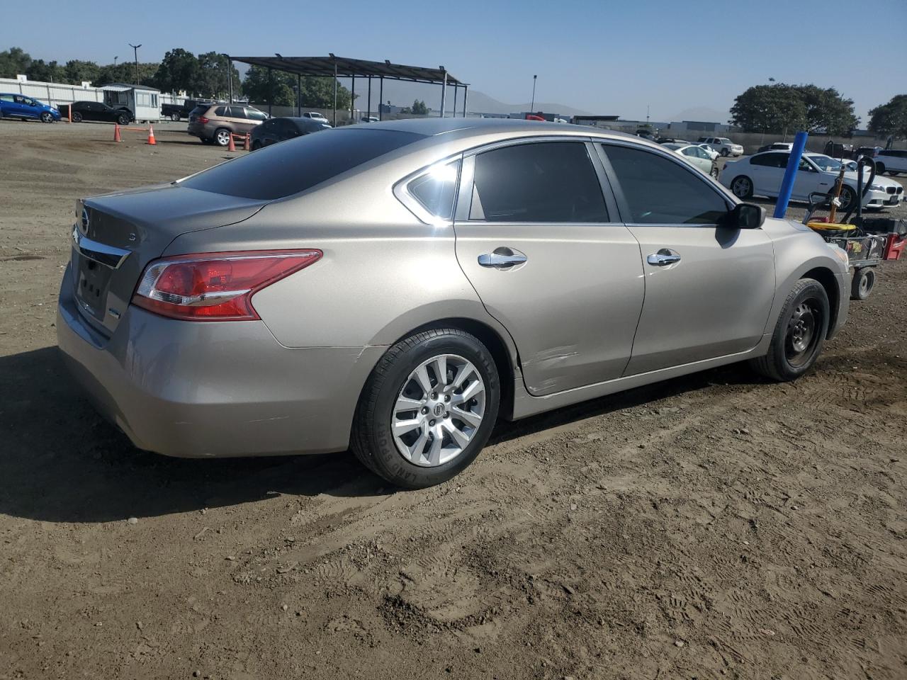 2013 Nissan Altima - Image 3