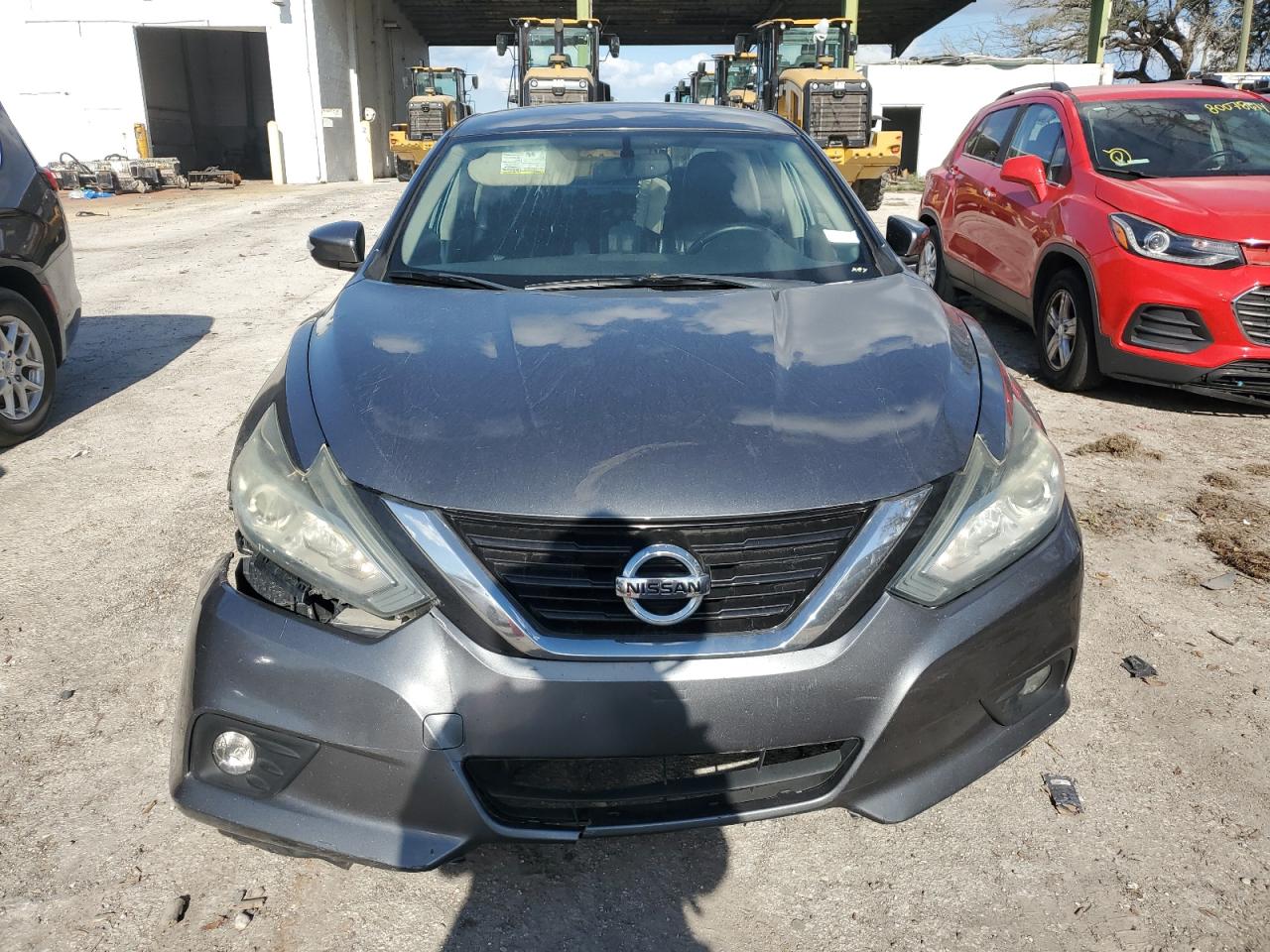 2018 Nissan Altima - Image 5