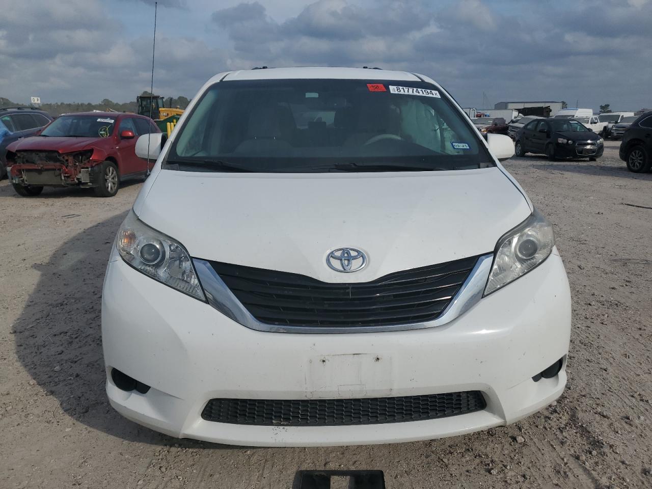 VIN 5TDKK3DC4DS401210 2013 TOYOTA All Models no.5