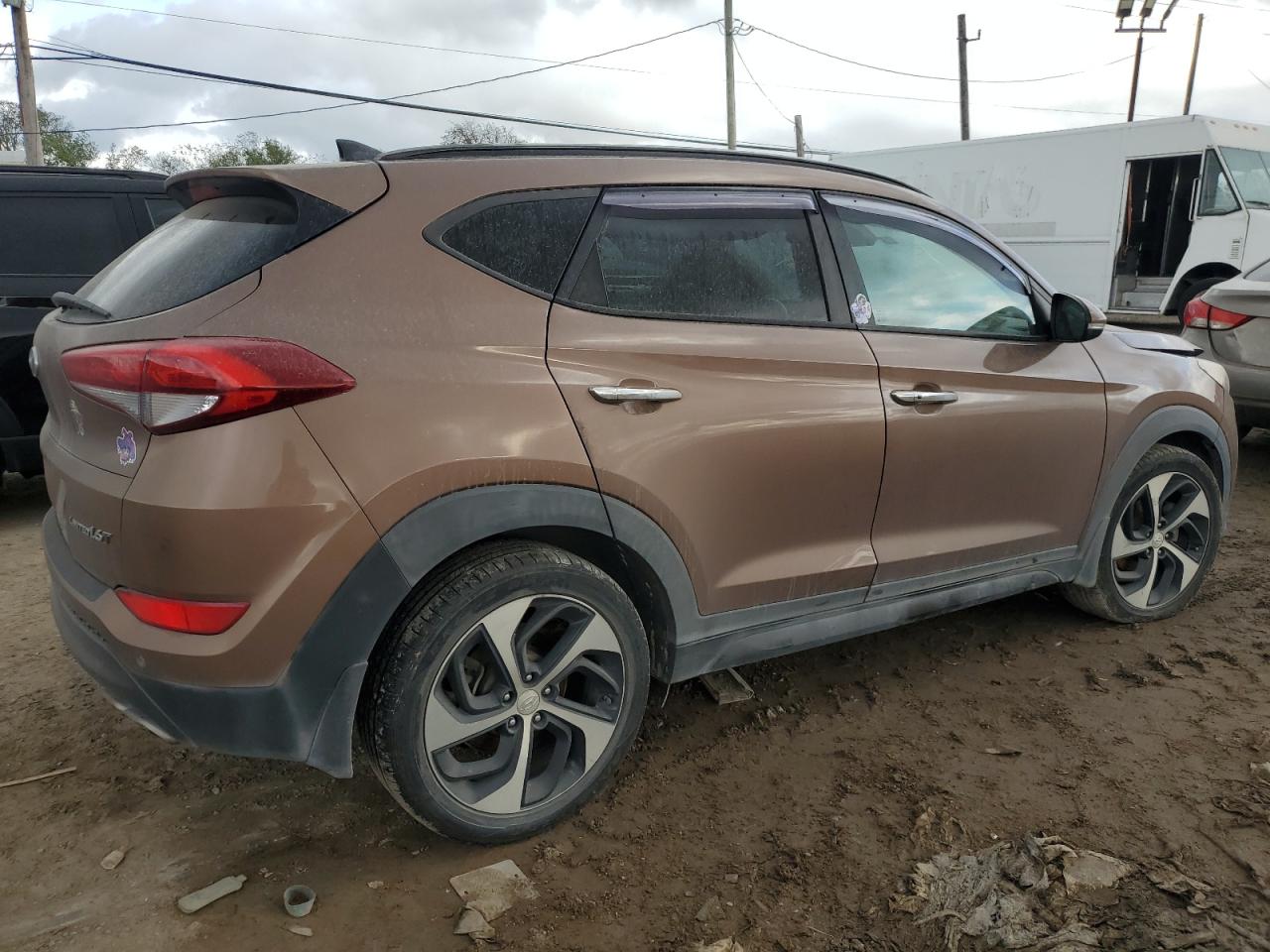 2016 Hyundai Tucson - Image 3