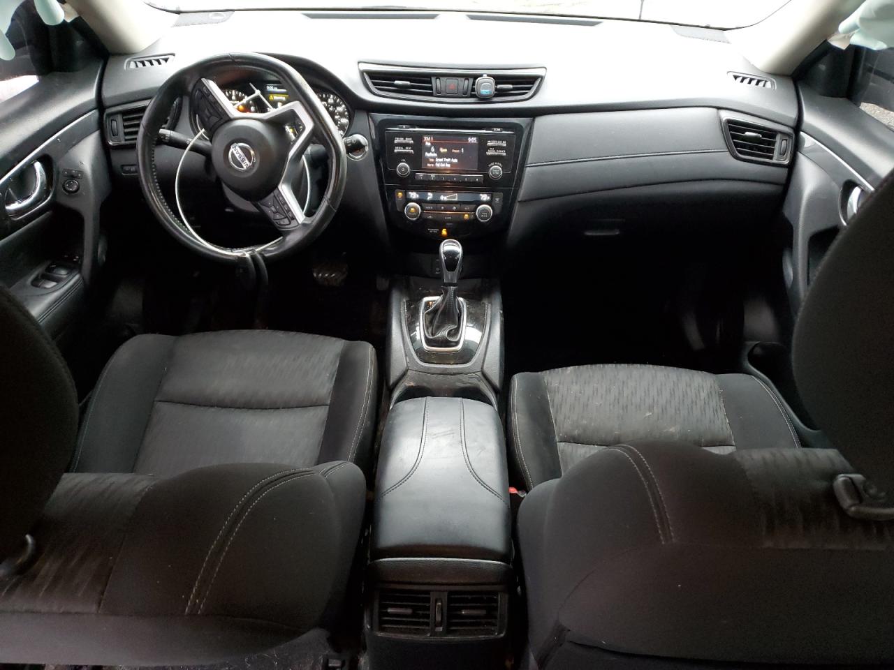2017 Nissan Rogue - Image 8