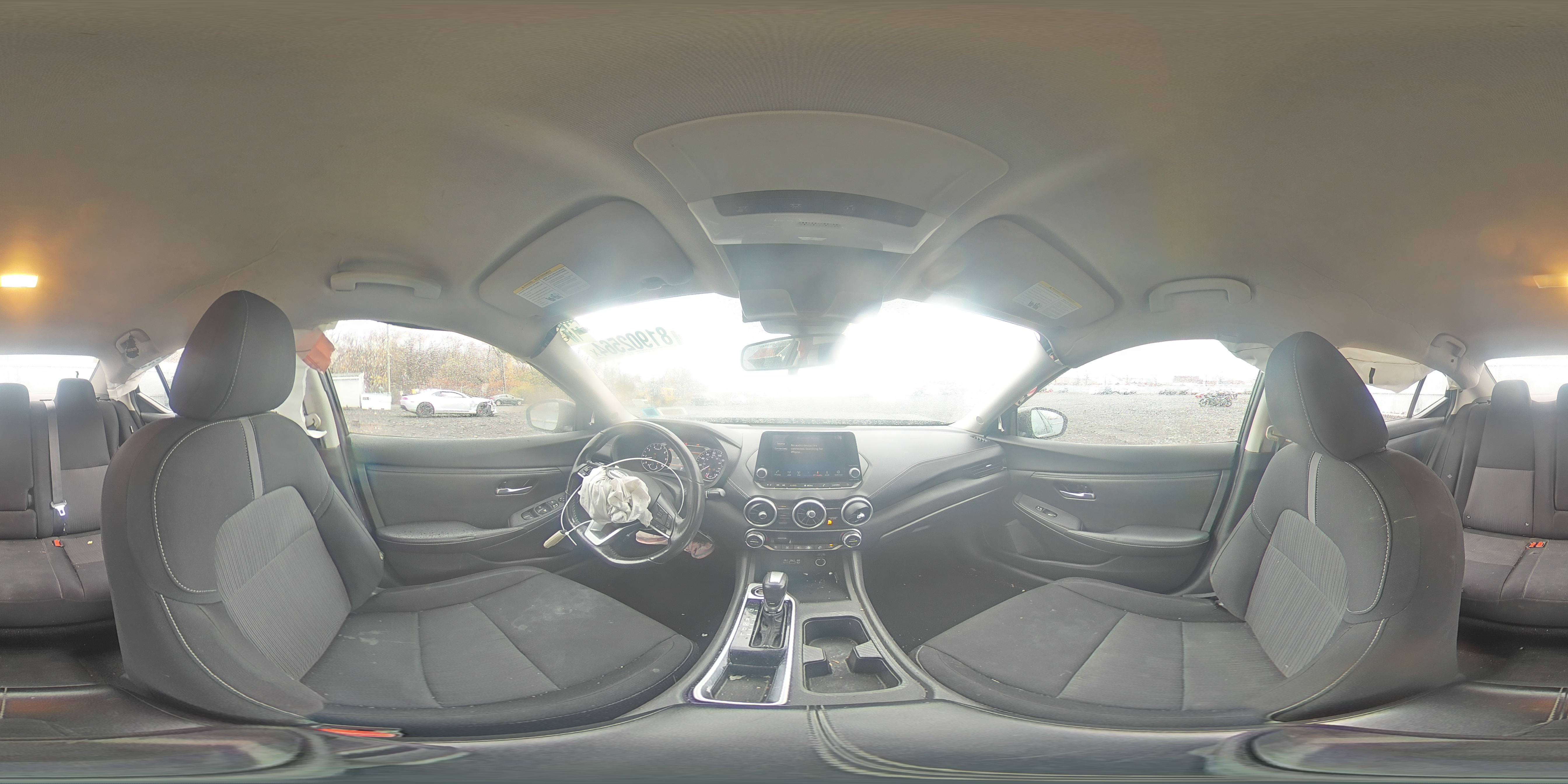 2021 Nissan Sentra - Image 13
