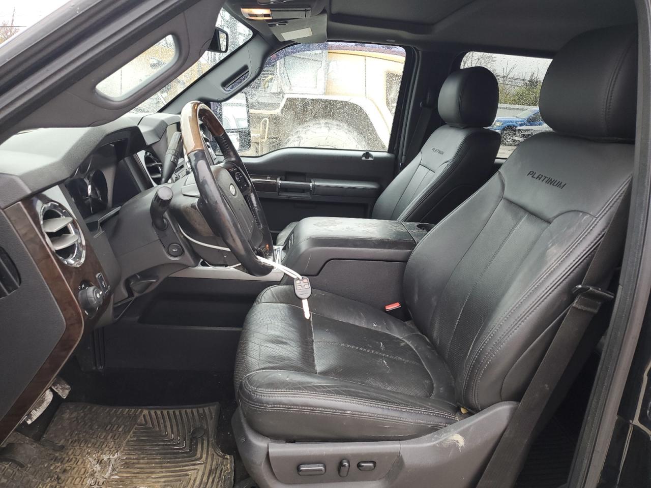 2015 Ford F350 - Image 7