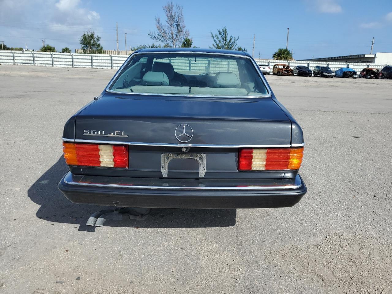 1991 Mercedes-Benz 560 Sec VIN: WDBCA45E6MA572193 Lot: 79191754