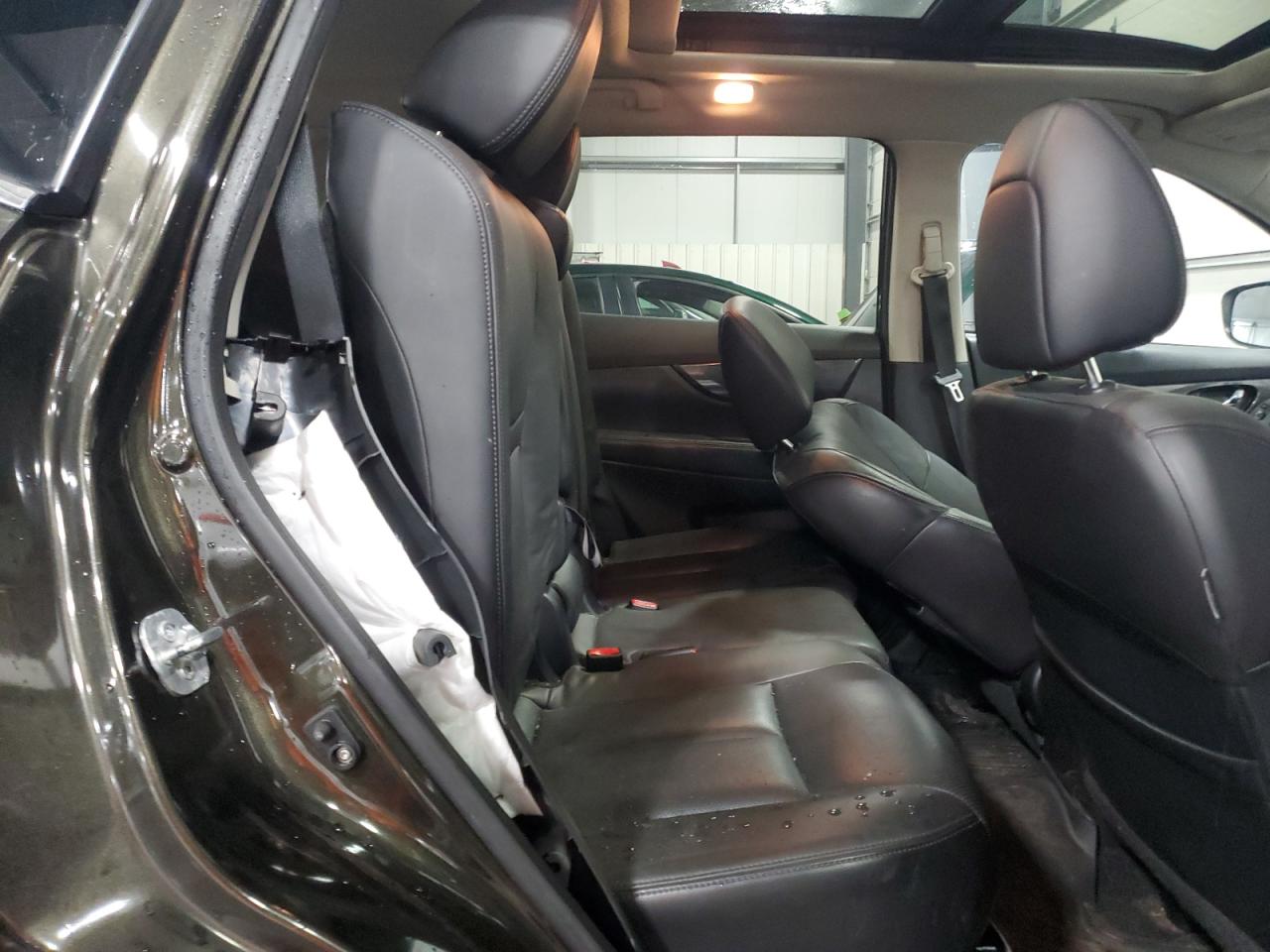 2014 Nissan Rogue - Image 11