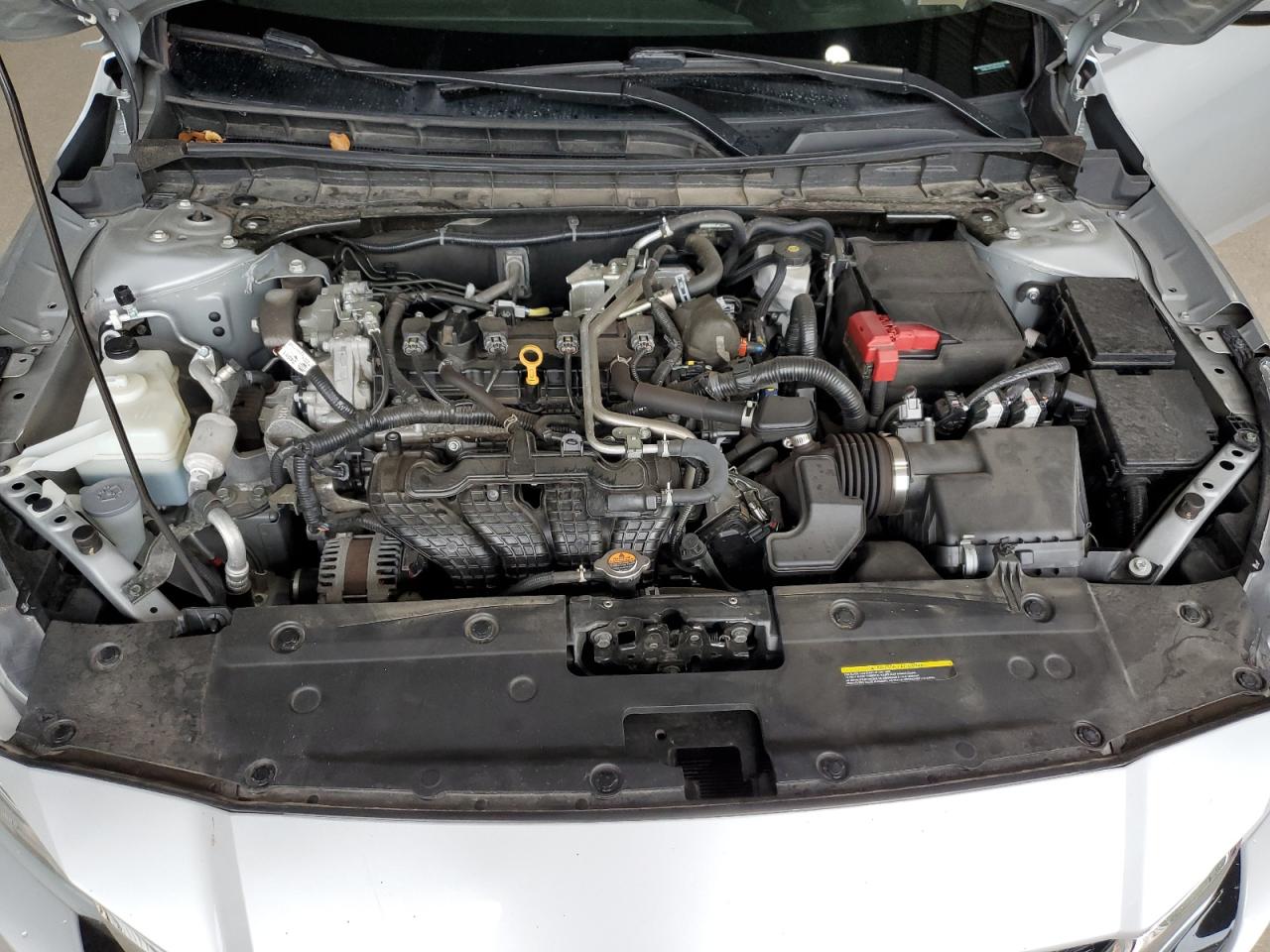 2021 Nissan Altima - Image 11