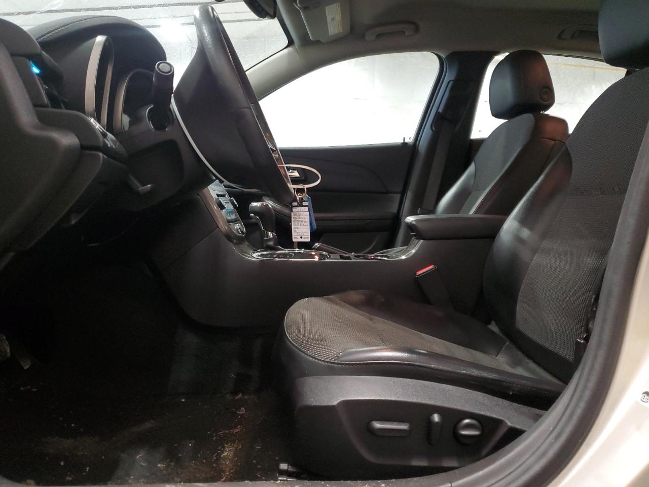 2015 Chevrolet Malibu - Image 7