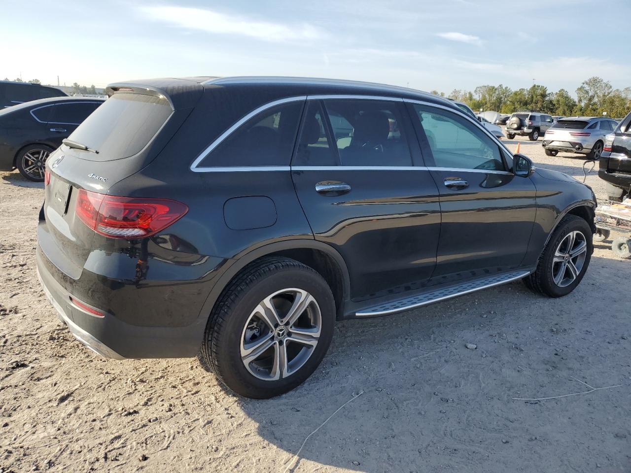 2020 Mercedes-Benz GLC - Image 3
