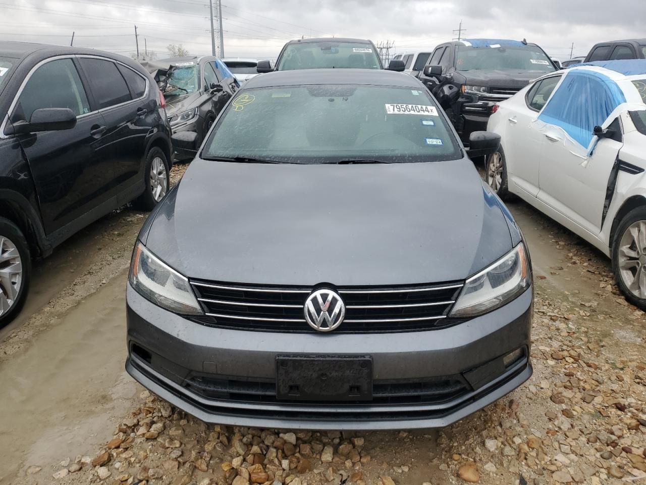 2015 Volkswagen Jetta - Image 5