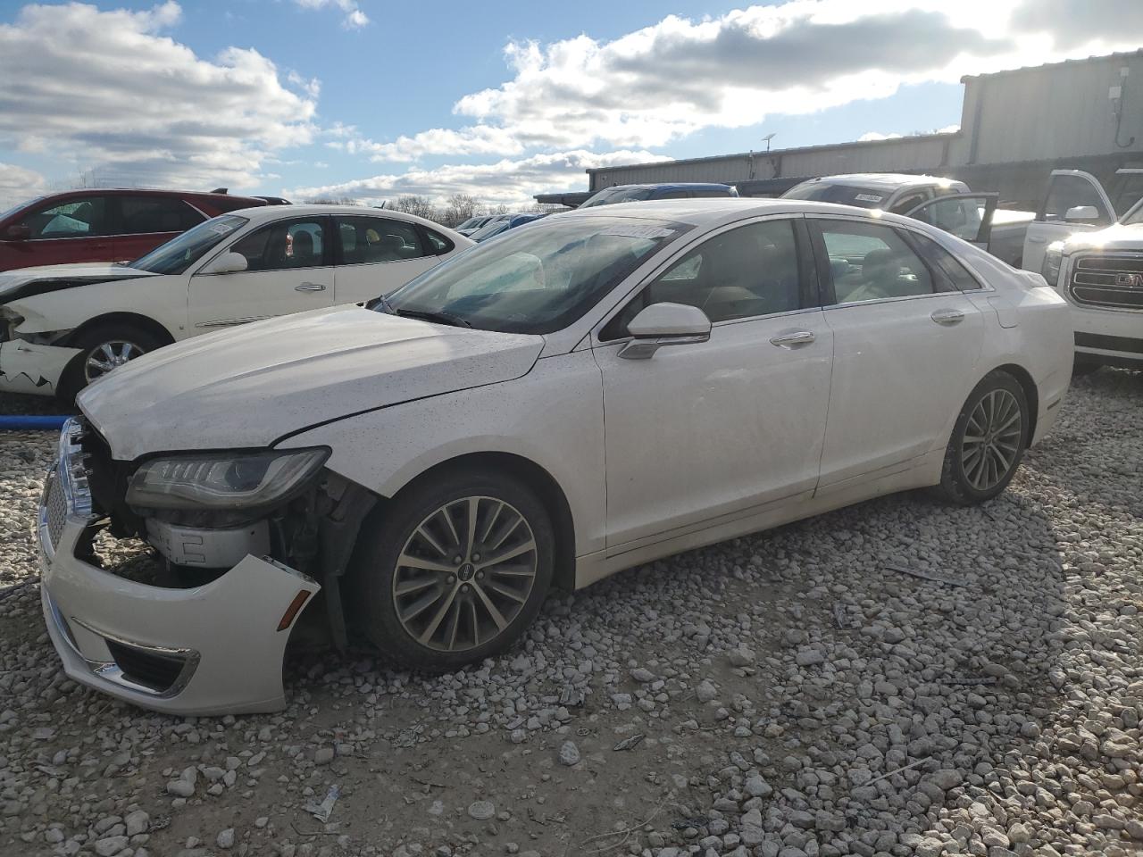 VIN 3LN6L5B92HR660025 2017 LINCOLN MKZ no.1