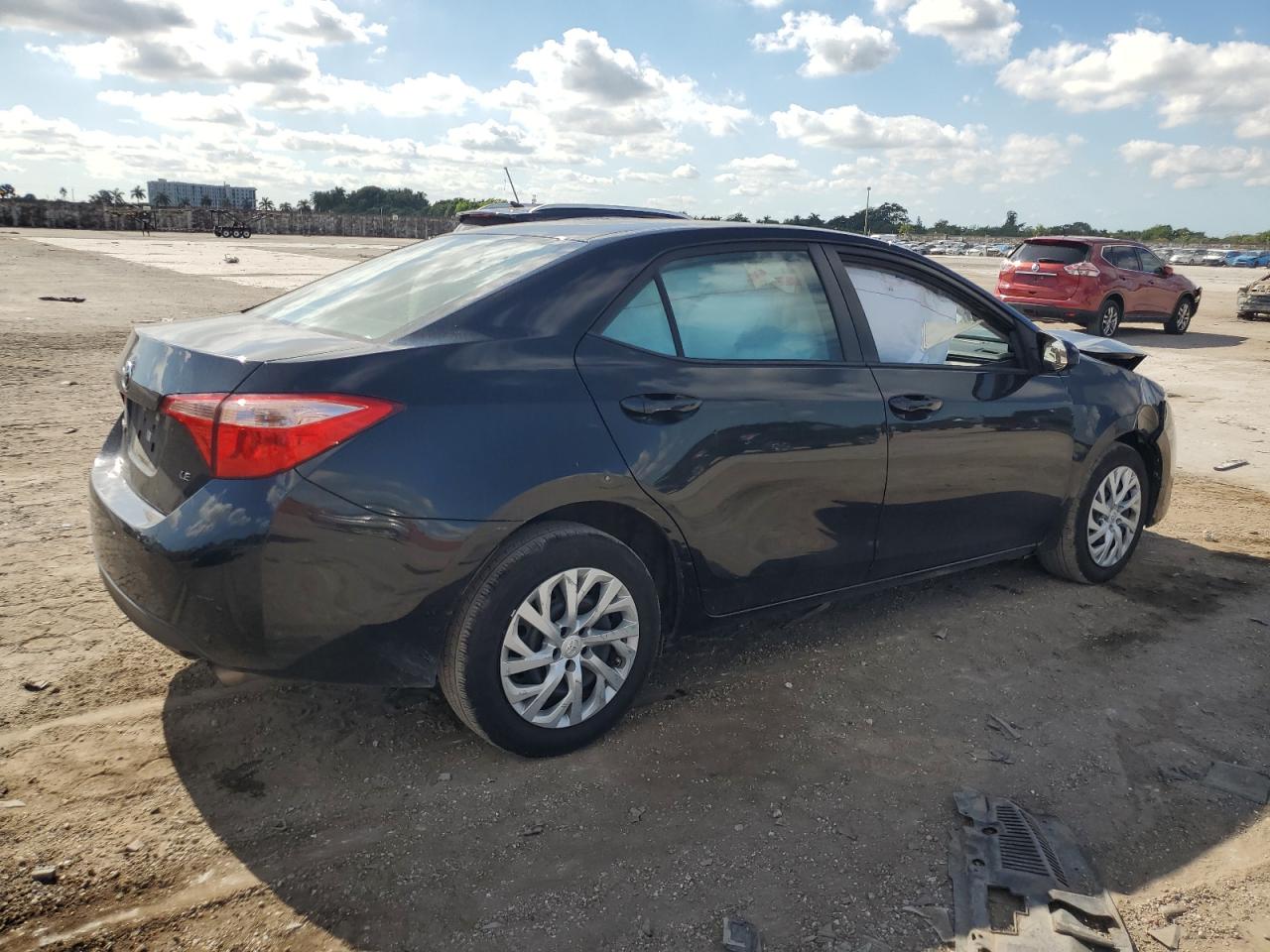 2017 Toyota Corolla - Image 3